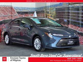Certified 2024 Toyota Corolla LE image 1