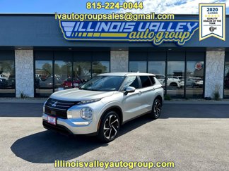 Used 2022 Mitsubishi Outlander ES image 1