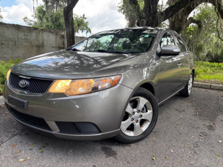 Used 2010 Kia Forte EX image 1