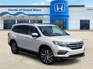 Used 2016 Honda Pilot Touring image 1