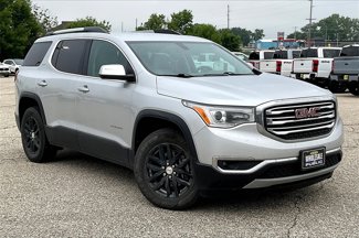 Used 2019 GMC Acadia SLT image 1