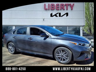 Certified 2022 Kia Forte GT-Line w/ GT-Line Technology Package image 1
