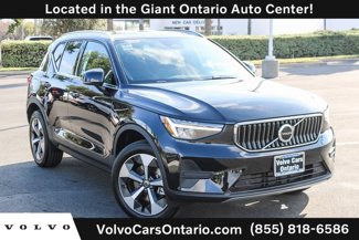 New 2025 Volvo XC40 B5 Core w/ Protection Package Premier image 1