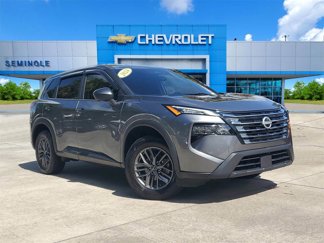 Used 2024 Nissan Rogue S image 1