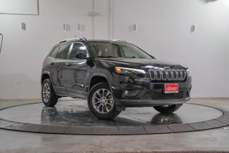 Used 2019 Jeep Cherokee Latitude Plus w/ Comfort/Convenience Group image 1