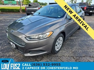 Used 2014 Ford Fusion S image 1