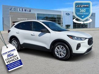 New 2025 Ford Escape Active image 1