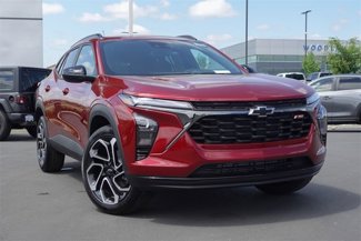 New 2025 Chevrolet Trax RS w/ Driver Confidence Package image 1