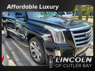 Used 2015 Cadillac Escalade ESV Luxury image 1