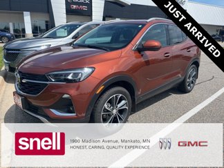 Used 2020 Buick Encore GX Essence w/ Advanced Technology Package image 1