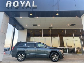 Used 2020 GMC Acadia SLE image 1