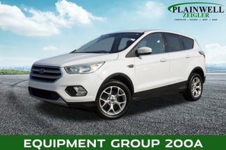 Used 2017 Ford Escape SE image 1