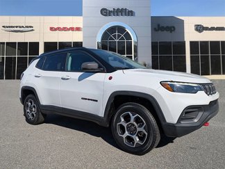 Used 2022 Jeep Compass Trailhawk w/ Trailhawk Elite Group image 1