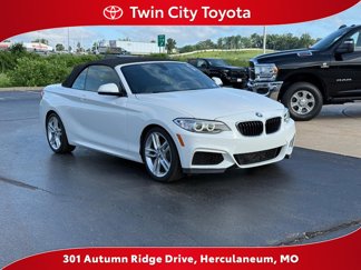Used 2015 BMW 228i Convertible image 1