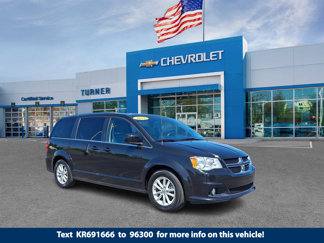Used 2019 Dodge Grand Caravan SXT image 1