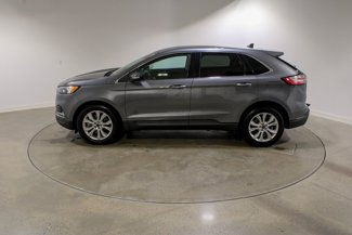 Used 2024 Ford Edge Titanium video 2