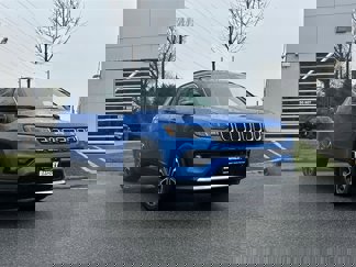 Certified 2024 Jeep Compass Limited image 1
