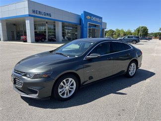 Used 2018 Chevrolet Malibu LT w/ Driver Confidence Package image 1