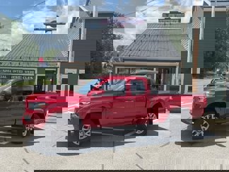 Used 2017 Toyota Tacoma SR5 image 1