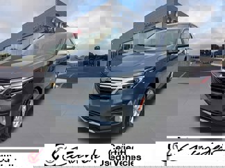 Used 2024 Chevrolet Equinox LT image 1