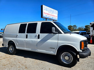 Used 2001 Chevrolet Express 2500 image 1