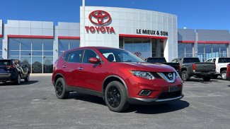Used 2015 Nissan Rogue S image 1