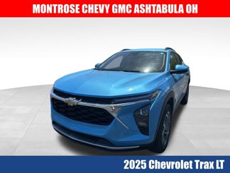 New 2025 Chevrolet Trax LT w/ Driver Confidence Package image 1
