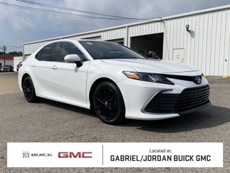 Used 2023 Toyota Camry LE image 1