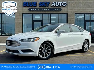 Used 2017 Ford Fusion SE image 1