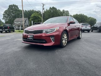 Used 2018 Kia Optima S image 1