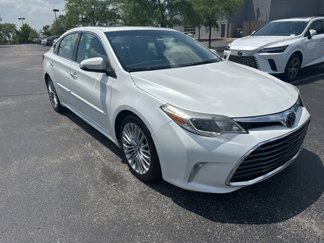 Used 2016 Toyota Avalon Limited image 1