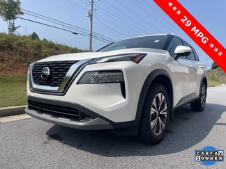 Used 2021 Nissan Rogue SV image 1