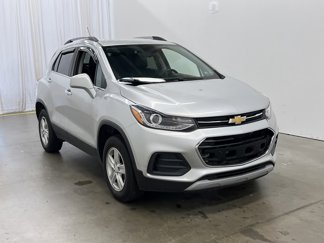 Used 2019 Chevrolet Trax LT w/ LT Convenience Package image 1