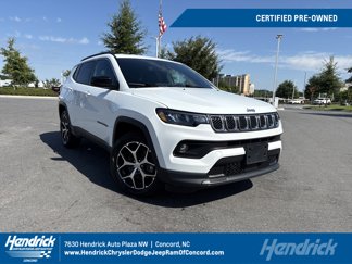Certified 2024 Jeep Compass Latitude image 1