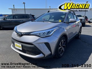Used 2020 Toyota C-HR XLE image 1