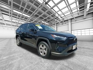 Used 2023 Toyota RAV4 XLE image 1