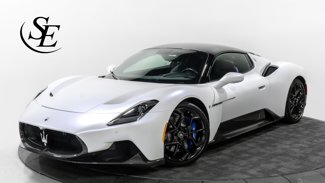 Used 2022 Maserati MC20 Coupe image 1