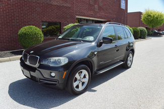 Used 2010 BMW X5 xDrive30i image 1