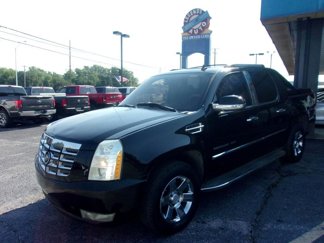 Used 2007 Cadillac Escalade EXT w/ Information Package image 1