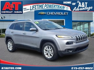 Used 2018 Jeep Cherokee Latitude w/ Cold Weather Group image 1