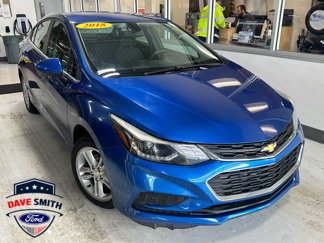 Used 2018 Chevrolet Cruze LT image 1