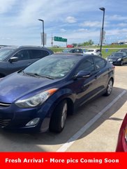 Used 2013 Hyundai Elantra Limited image 1