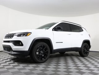 New 2025 Jeep Compass Latitude w/ Altitude Special Edition image 1