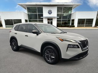 Used 2021 Nissan Rogue S image 1