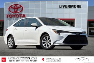 Used 2021 Toyota Corolla LE image 1