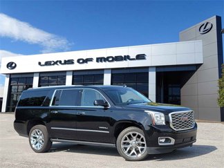 Used 2020 GMC Yukon XL Denali w/ Denali Premium Package image 1