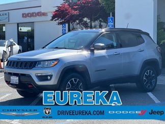 Used 2021 Jeep Compass Trailhawk image 1