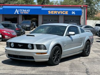 Used 2009 Ford Mustang GT Deluxe image 1