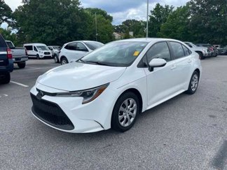 Used 2020 Toyota Corolla LE image 1