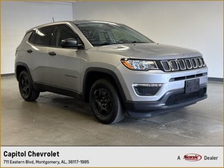 Used 2019 Jeep Compass Sport image 1
